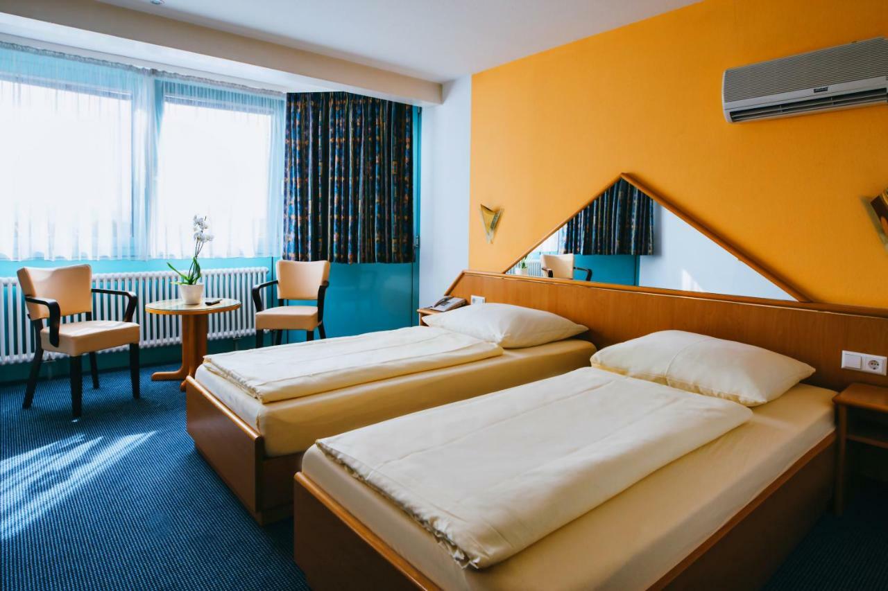 Hotel Central Weil am Rhein Ngoại thất bức ảnh