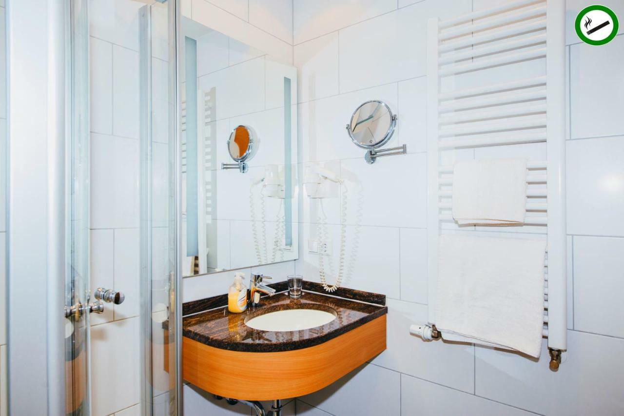 Hotel Central Weil am Rhein Ngoại thất bức ảnh